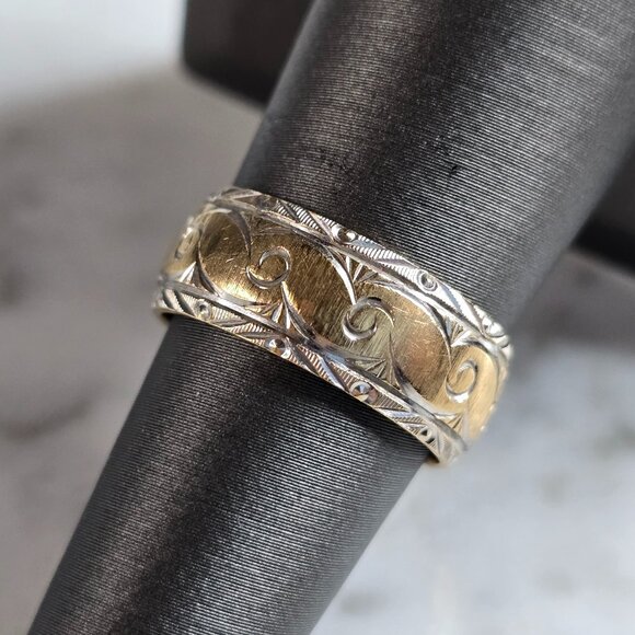 Womens Vintage Estate 14K Mixed Gold Etched Goldman Band Ring 6.1g E6993
